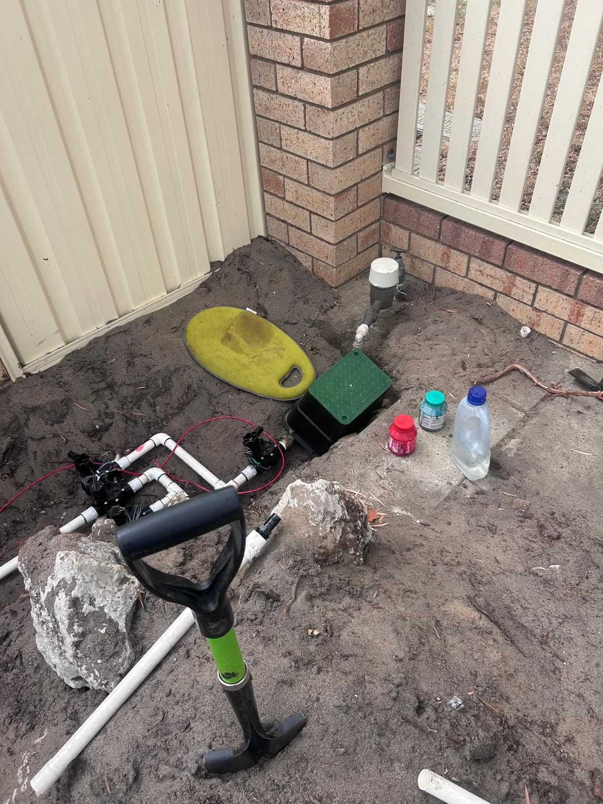 Old, worn reticulation pump setup before replacement.